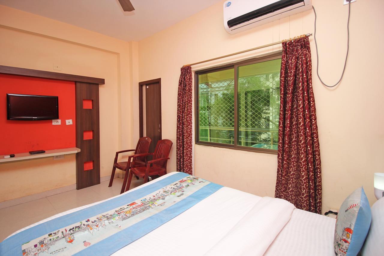 Oyo 7680 Park Lagoon Puri Exterior photo