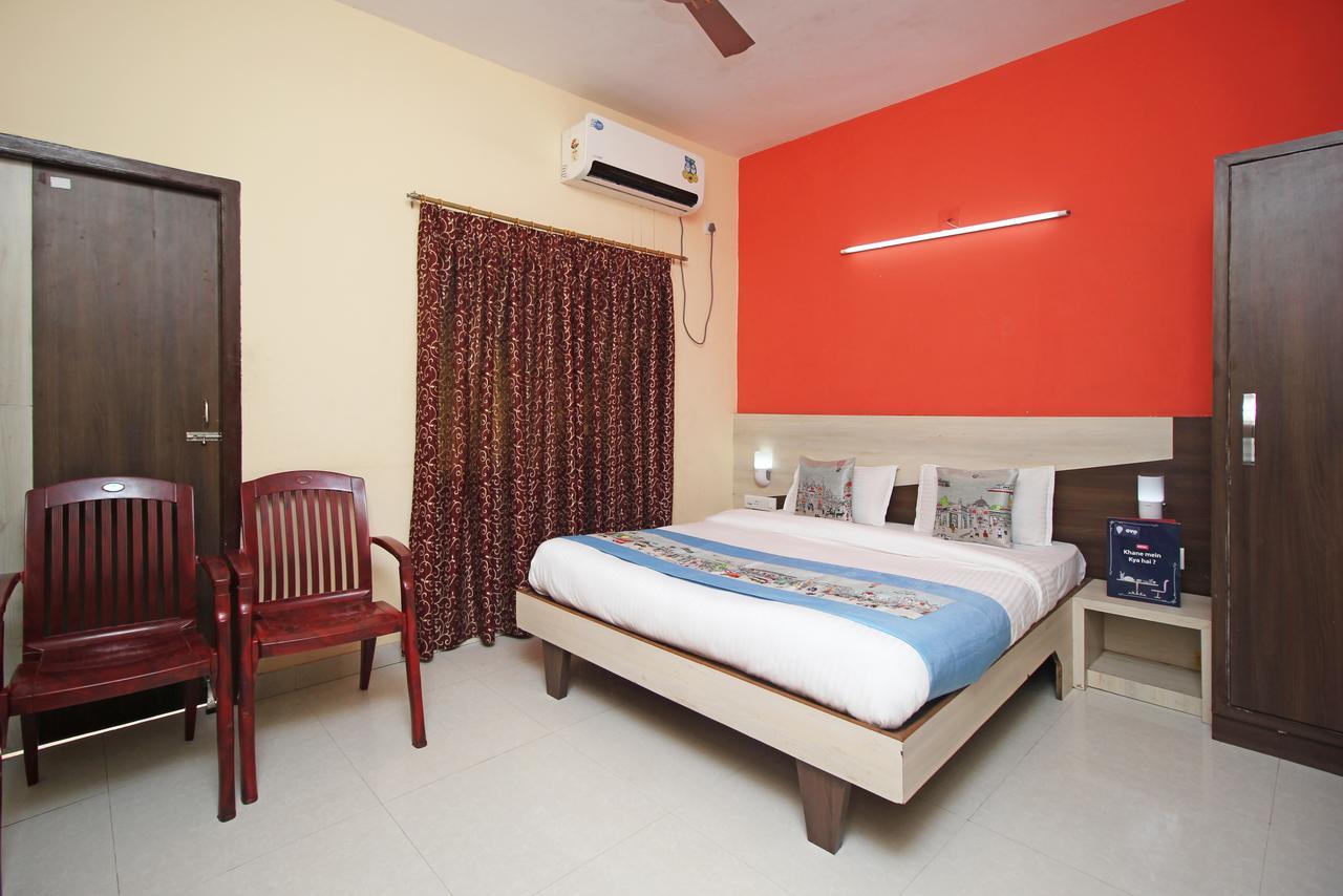 Oyo 7680 Park Lagoon Puri Exterior photo